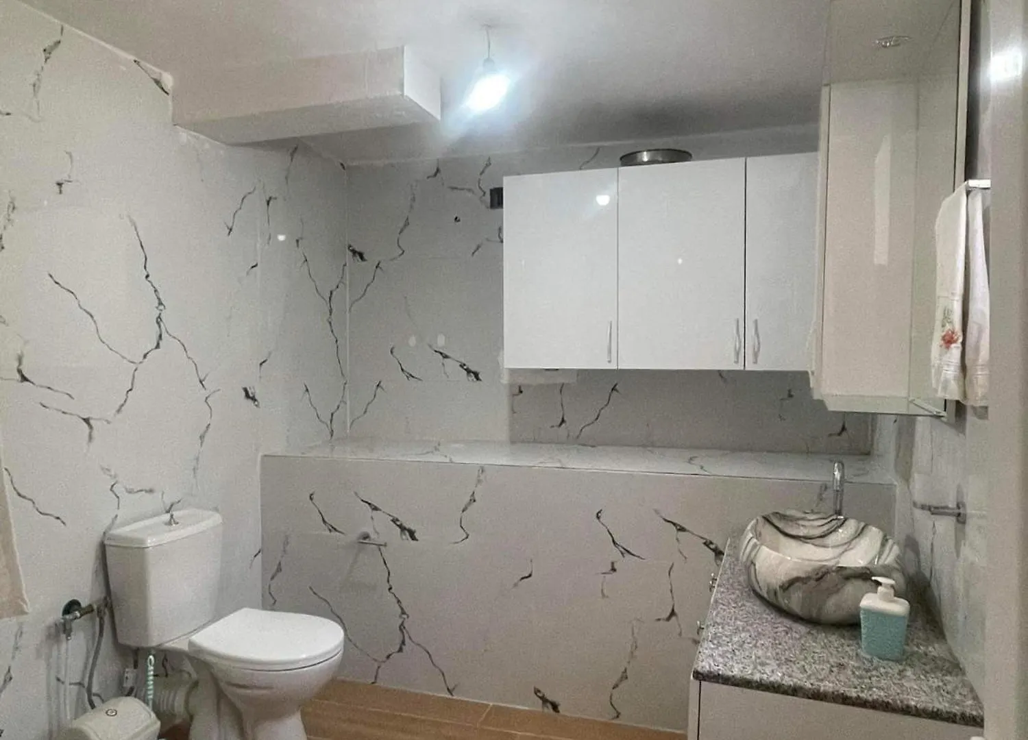 Hotel Gjika Sarandë 호스텔