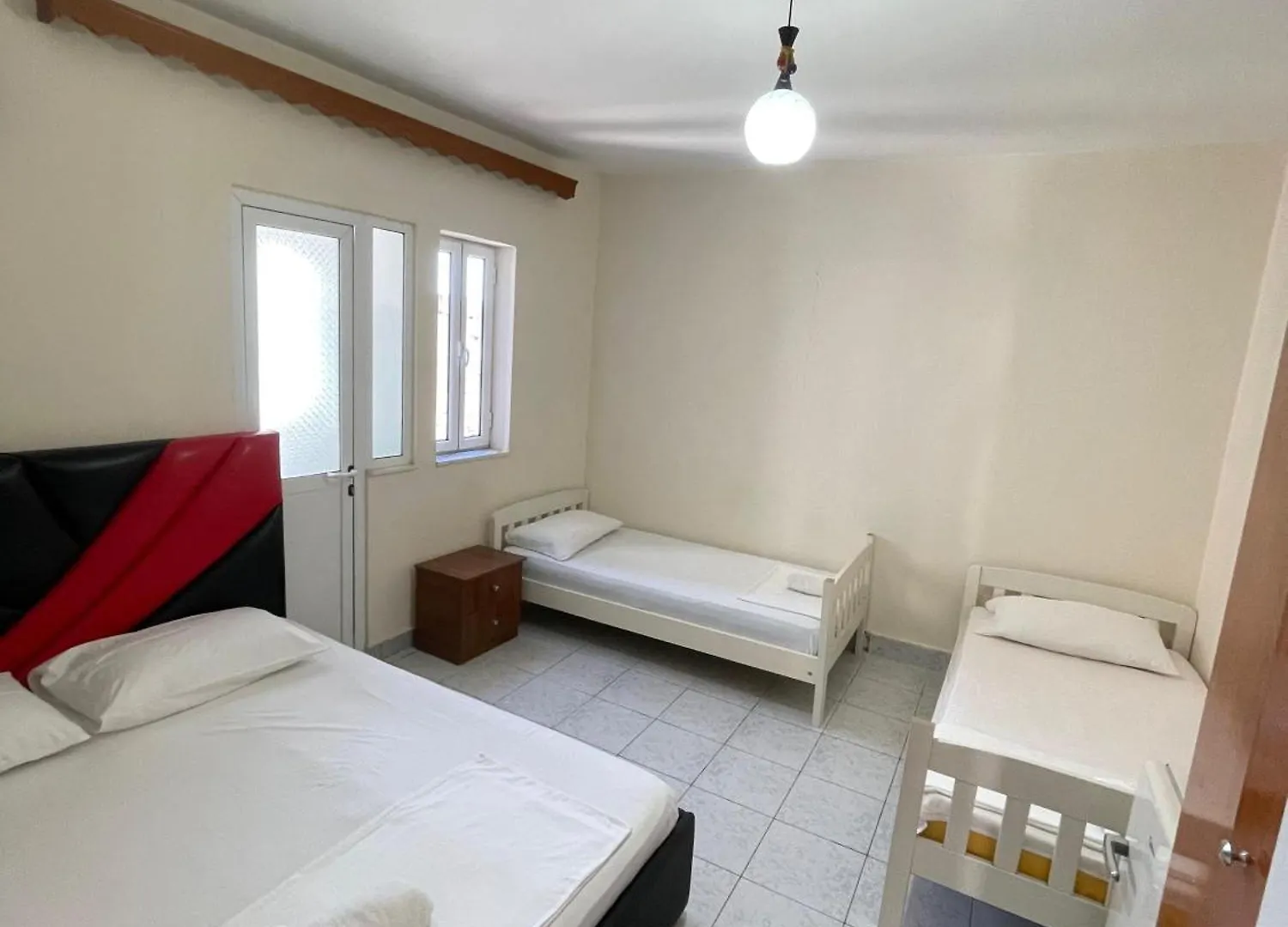 Hotel Gjika Sarandë 0*,