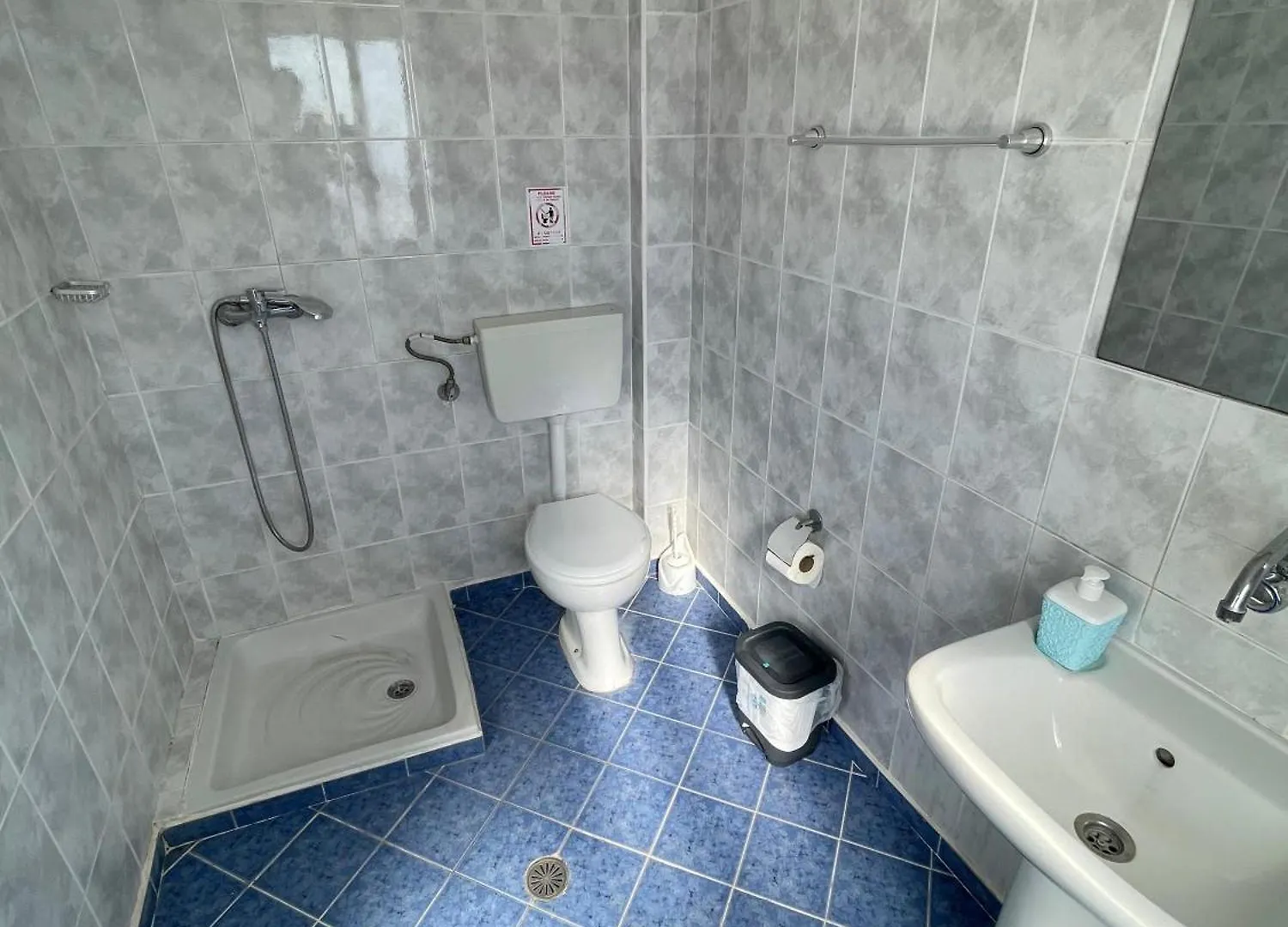 Hostel Hotel Gjika Saranda